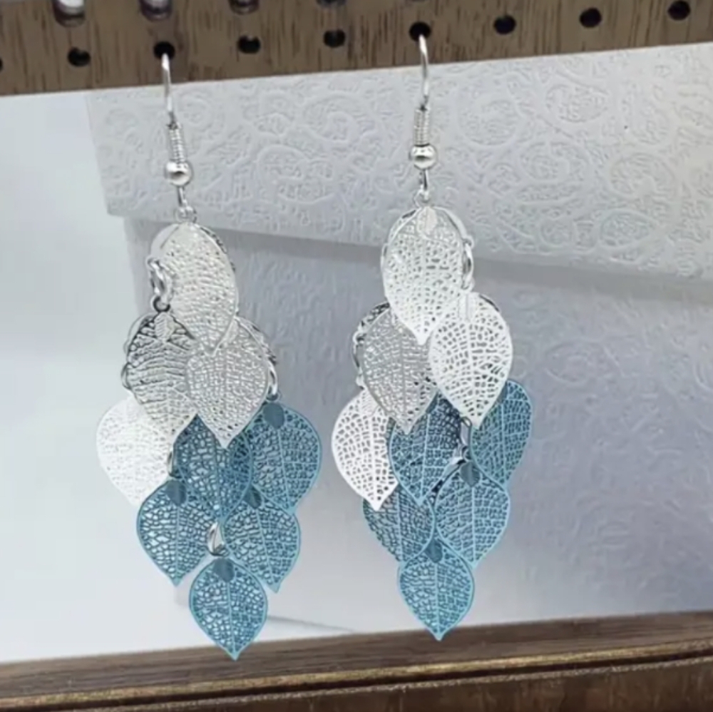 Brand New Leaf Tassel Earrings, Elegant Silvery/Blue Pendant Earring